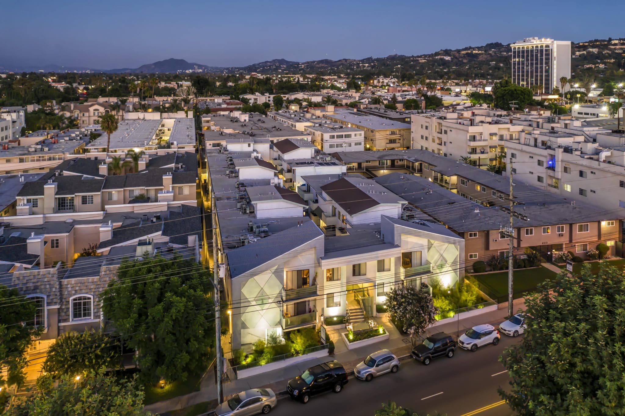 Apartments In Sherman Oaks CA Night Time Aerial View Of Apartment Community Surrounding Areas 2048x1364 